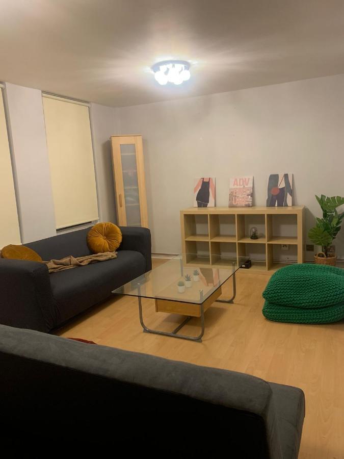 Covent Garden, One-Bedroom Cozy Flat London Kültér fotó